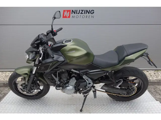 Kawasaki Z650 ABS 2018 Benzine 15