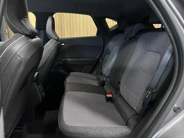 Renault Captur 1.3 TCe 158pk Techno 2025 Benzine 20