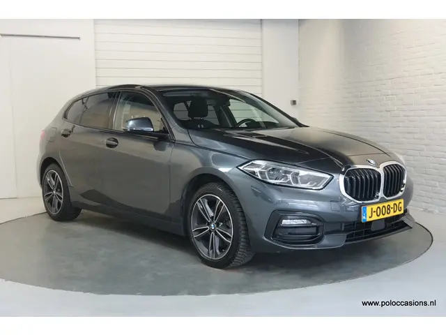 BMW 1 Serie 118i Sport-line 2020 Benzine 2