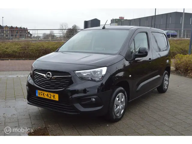 Opel Combo 1.5D L1H1 Edition 2020 Diesel 8
