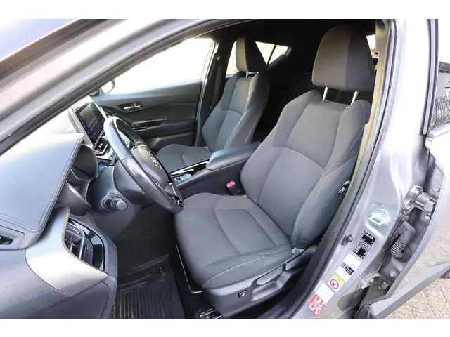 Toyota C-HR 1.8 Hybrid Dynamic 2018 Hybride Benzine 22