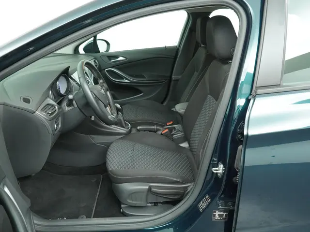 Opel Astra 1.0 Edition 2016 Benzine 11