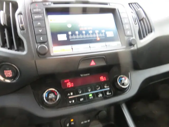 Kia Sportage 2.0 Super Pack 2013 Benzine 7