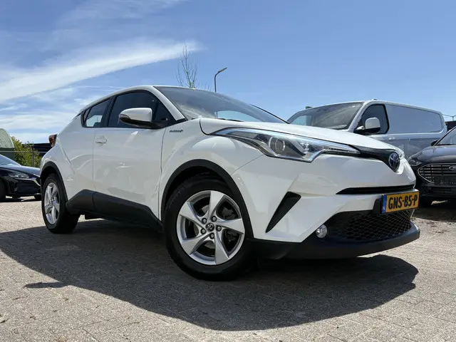 Toyota C-HR 1.8 Hybrid Dynamic 2019 Hybride Benzine 3