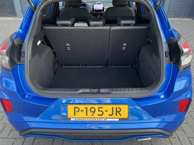 Ford Puma 1.0 ECOBOOST HYBRID ST-LINE X 2022 Benzine 13