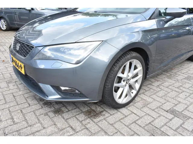 SEAT Leon 1.4 TSI FR 2013 Benzine 9