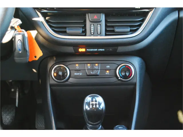 Ford Fiesta 1.1 Trend 2017 Benzine 26