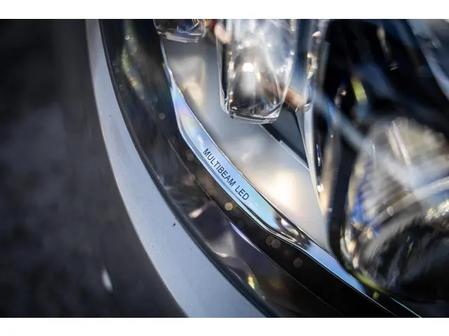 Mercedes-Benz C-Klasse Coupé 300 AMG 2019 Benzine 19