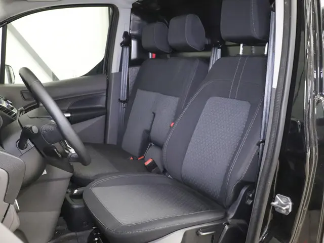 Ford Transit Connect L2 Trend Automaat 2024 Diesel 12