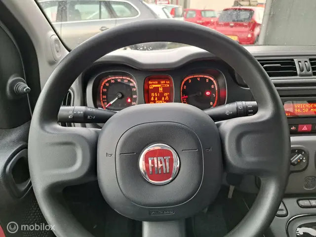 Fiat Panda 0.9 TwinAir Edizione cool 2016 Benzine 17