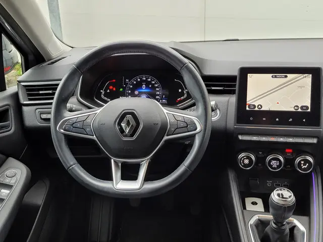 Renault Clio 1.0 TCe Intens 2020 Benzine 30