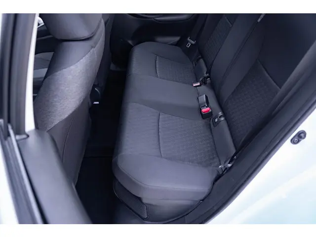 Toyota Yaris 1.5 Hybrid 115 Comfort 2022 Hybride Benzine 49