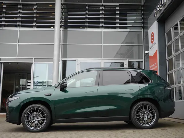 Leapmotor C10 REEV Design 28.4 kWh 2025 Hybride Benzine 2