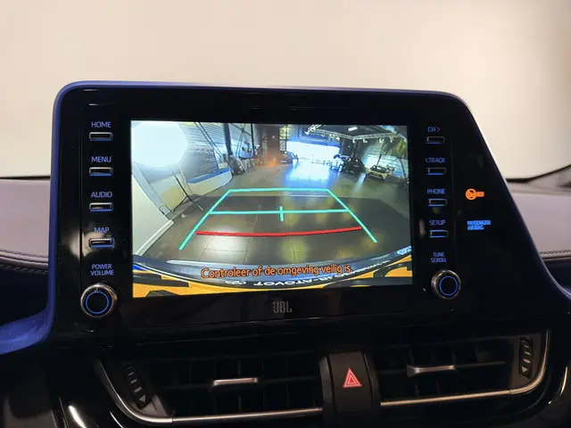 Toyota C-HR 1.8 Hybrid Bi-Tone 2021 Hybride Benzine 19