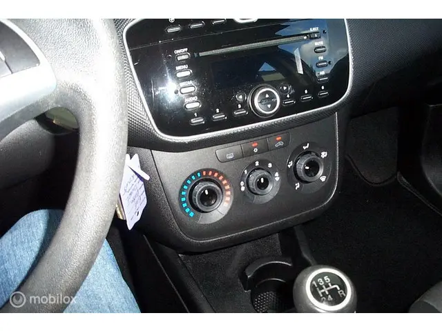 Fiat Punto Evo 1.2 Pop Airco 88.065km Nap! 2013 Benzine 9