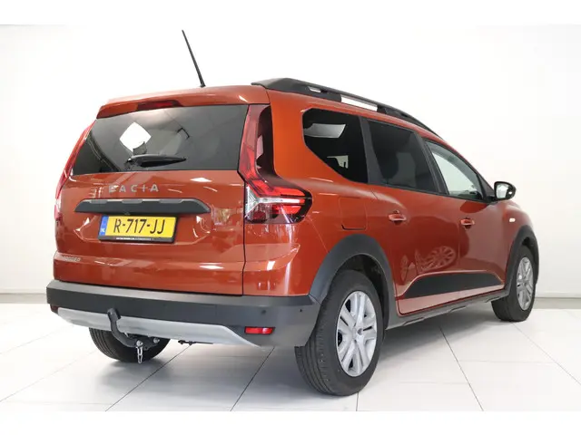 Dacia Jogger 1.0 TCe Comfort 5p. 2022 Benzine 2
