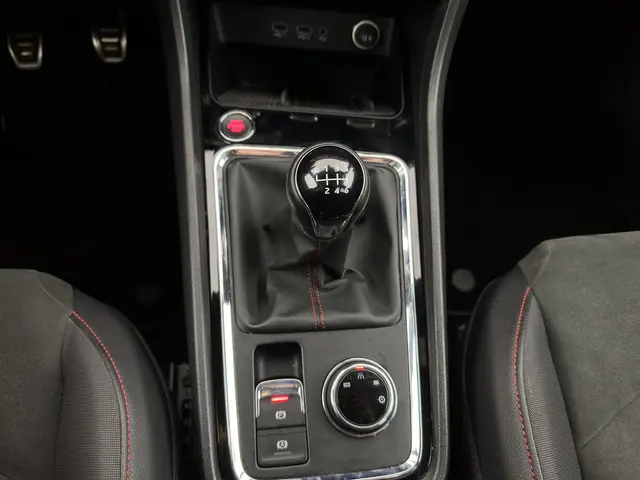 SEAT Ateca 1.5 TSI FR Business Intense 2020 Benzine 17