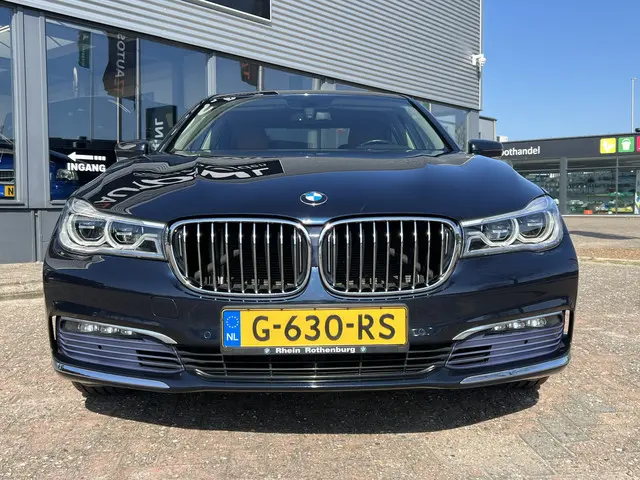 BMW 7 Serie 730d xDrive 2016 Diesel 9