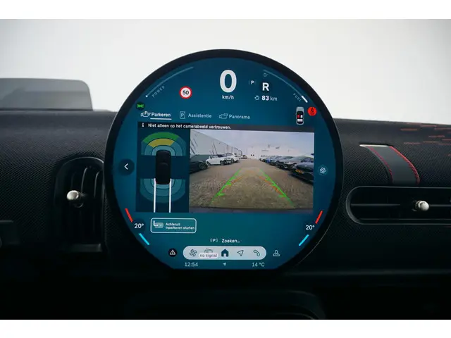 MINI 5-Deurs Cooper 2024 Benzine 21