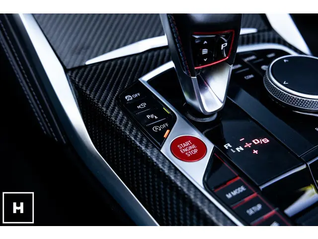 BMW M4 4-serie Cabrio xDrive Competition 2023 Benzine 52