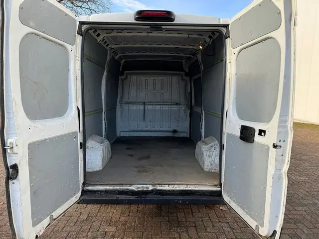 Peugeot Boxer 333 2.0 BlueHDI L2H2 Pro 2018 Diesel 8