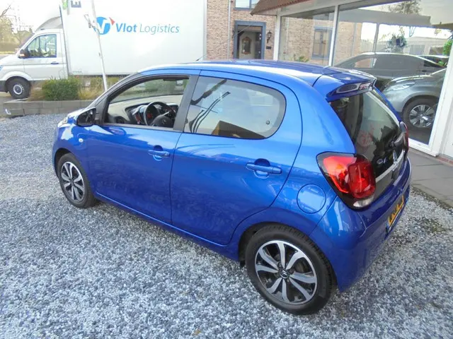 Citroën C1 1.0 VTi Shine 2019 Benzine 2