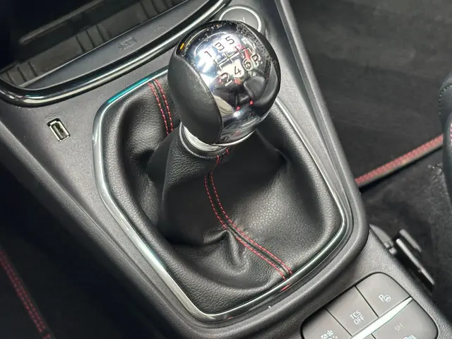 Ford Puma EcoBoost Hybrid ST-Line X 2021 Benzine 16