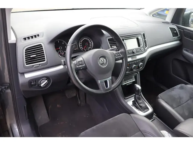 Volkswagen Sharan 2.0 TDI Highline 7p. 2016 Diesel 10