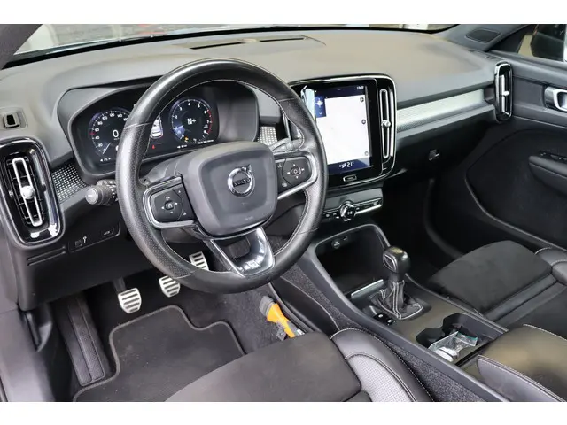 Volvo XC40 1.5 T3 R-Design 2019 Benzine 9