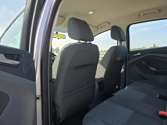 Ford C-MAX 1.6 TDCi Trend 2013 Diesel 22