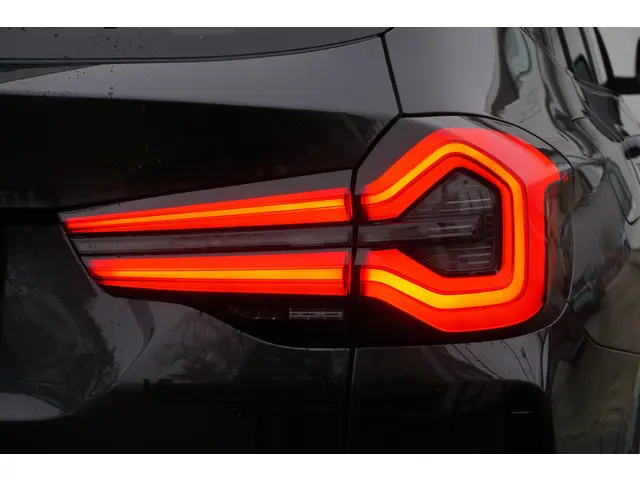 BMW iX3 High Executive 2022 Elektrisch 25
