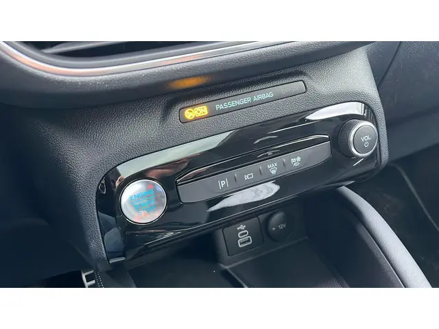 Ford Kuga 2.5 FHEV Active X 2024 Hybride Benzine 44