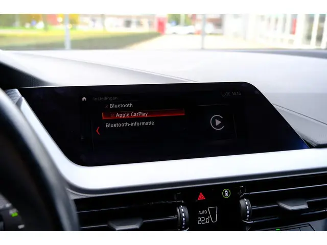 BMW 1 Serie 116d Navi|Clima|LMV|PDC 2020 Diesel 16