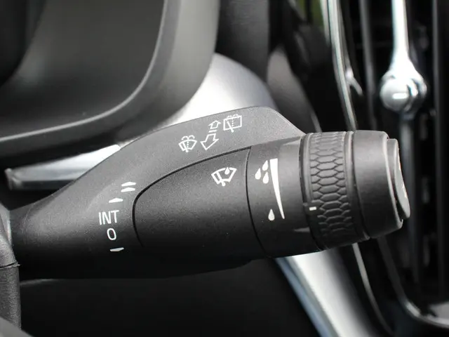 Volvo XC60 2.0 T5 R-Design Automaat 2019 Benzine 15
