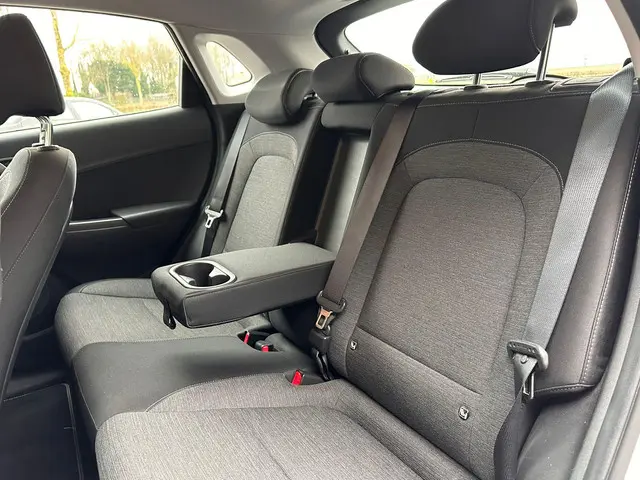 Hyundai Kona EV Comfort 64 kWh 2020 Elektrisch 9