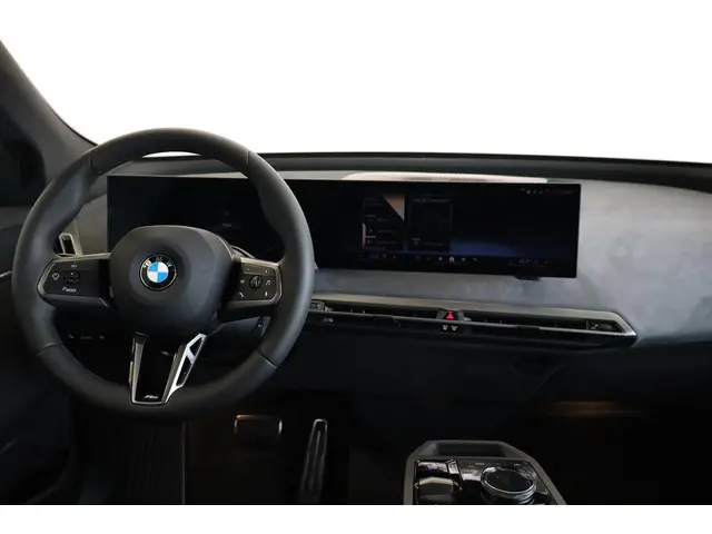 BMW iX xDrive45 2025 Elektrisch 10