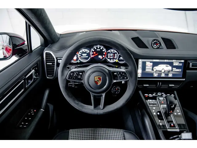 Porsche Cayenne Coupé 4.0 GTS 2021 Benzine 25