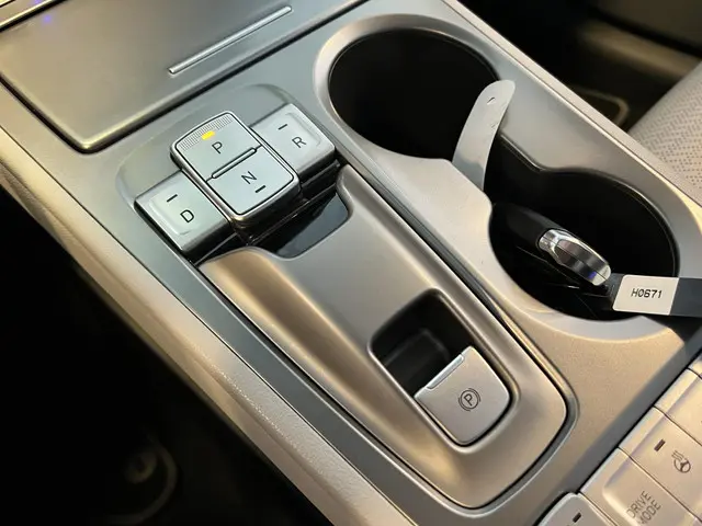 Hyundai Kona EV PREMIUM 64 kWh 2019 Elektrisch 21