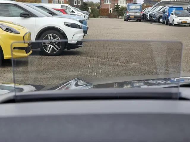 Ford Kuga 2.5 FHEV Active X 2024 Hybride Benzine 28