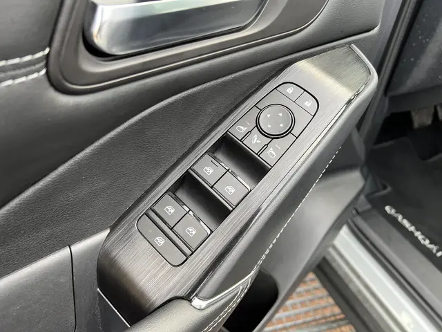 Nissan QASHQAI 1.3 MHEV Xtronic N-Connecta 2023 Benzine 22