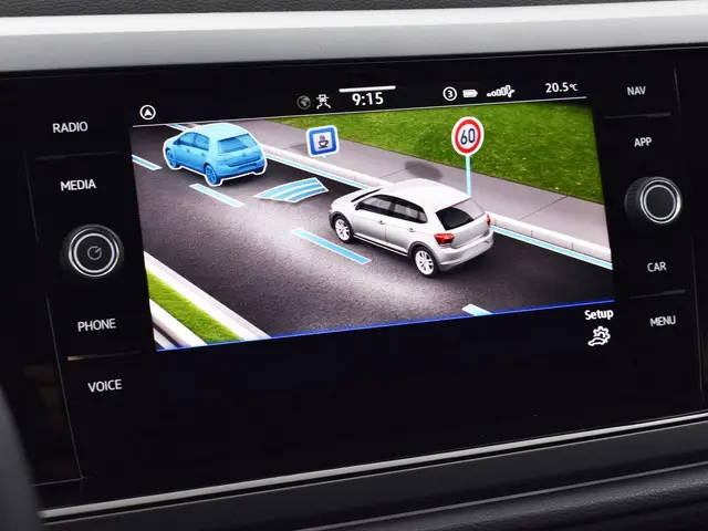 Volkswagen Polo 1.0 TSI 95pk DSG R-Line 2024 Benzine 7