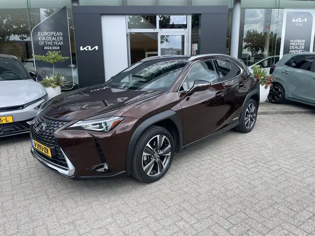 Lexus UX 2