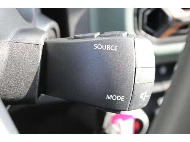 Dacia Spring Extreme 65 26.8 kWh 2024 Elektrisch 27