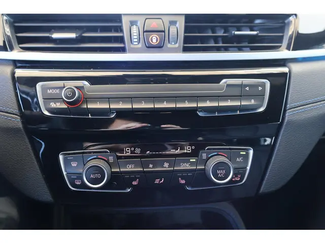 BMW X2 xDrive25e 2023 Hybride Benzine 19