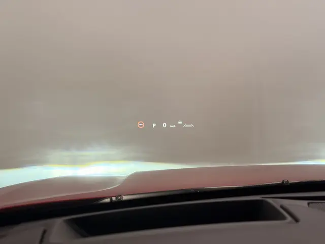 Lexus LBX 35th Edition 2026 Hybride Benzine 12