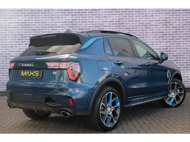 Lynk & Co 01 1.5 2023 Hybride Benzine 2