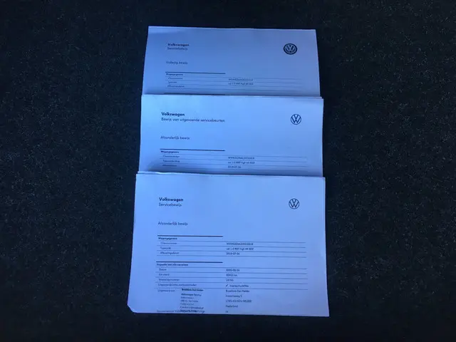 Volkswagen up! 1.0 BMT high up! 2018 Benzine 27