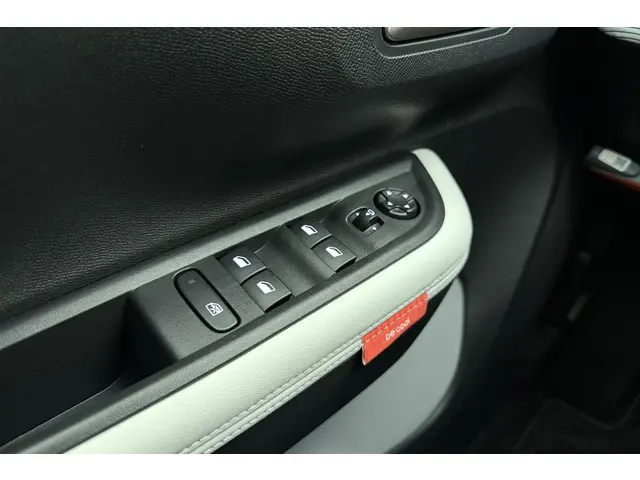 Citroën ë-C3 Max 113pk 44 kWh 2025 Elektrisch 17