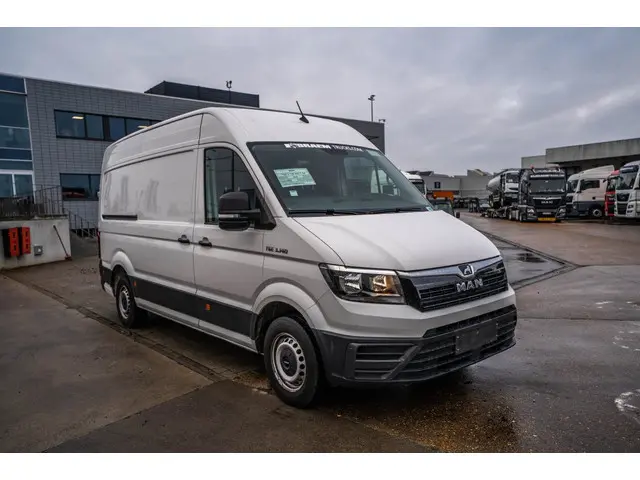 MAN TGE 3.140 2020 Diesel 9