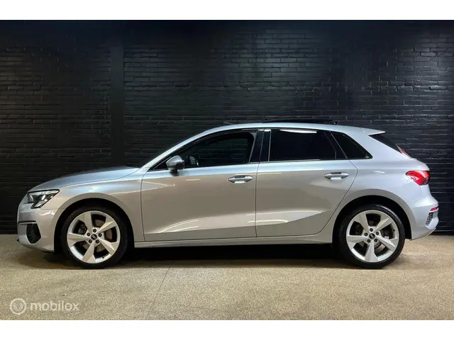 Audi A3 Sportback 30 TFSI Pro Line 2021 Benzine 4